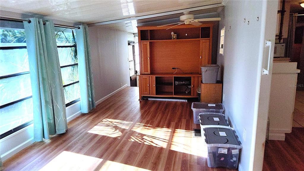 3275 26TH AVENUE E UNIT 125 - Interior/Exterior Photo 4 - BRADENTON, FL