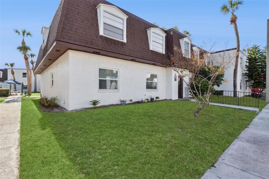 9122 TUDOR DRIVE UNIT M102 - Interior/Exterior Photo 2 - TAMPA, FL