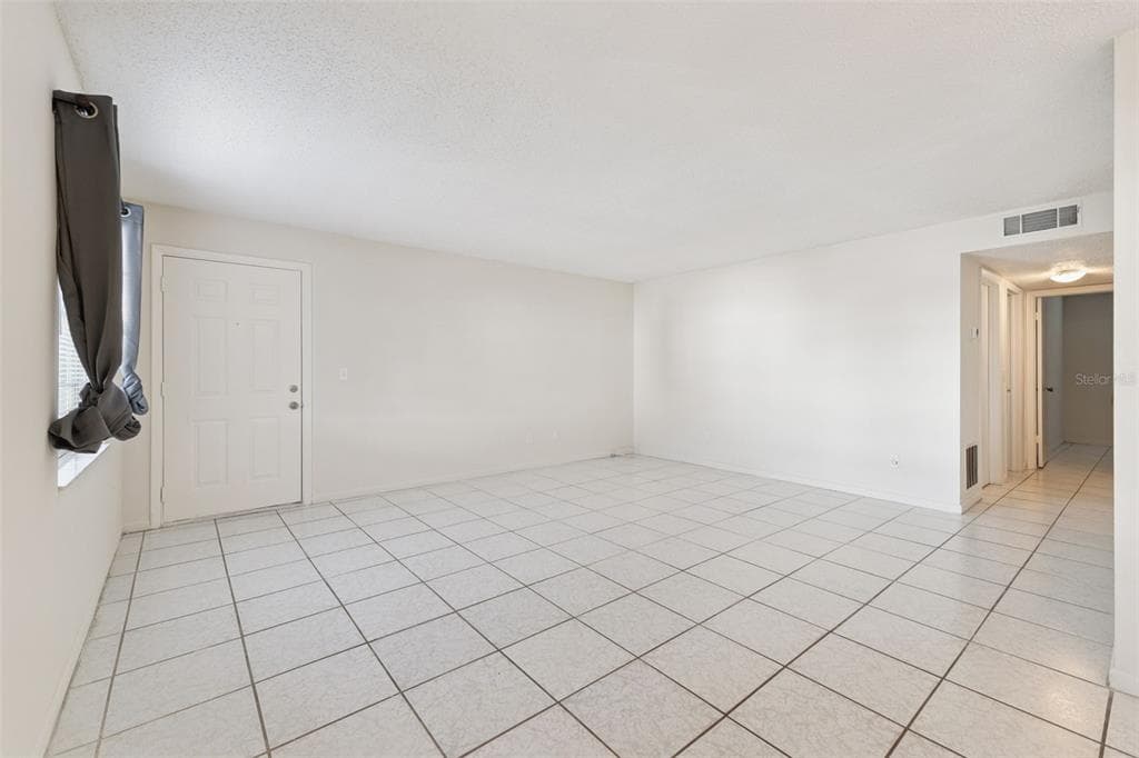 9122 TUDOR DRIVE UNIT M102 - Interior/Exterior Photo 4 - TAMPA, FL