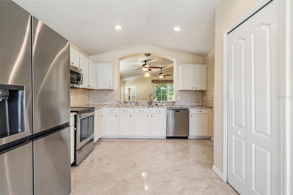 1143 DUSTAN PLACE - Interior/Exterior Photo 5 - TRINITY, FL