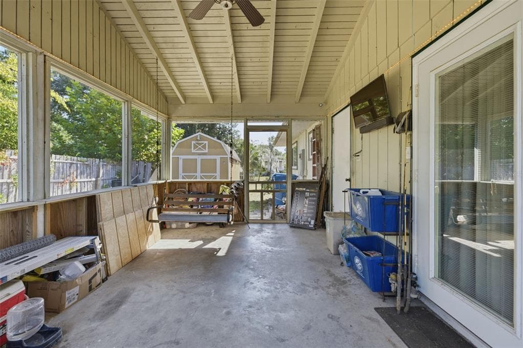 4463 KIRKLAND AVENUE - Interior/Exterior Photo 4 - SPRING HILL, FL