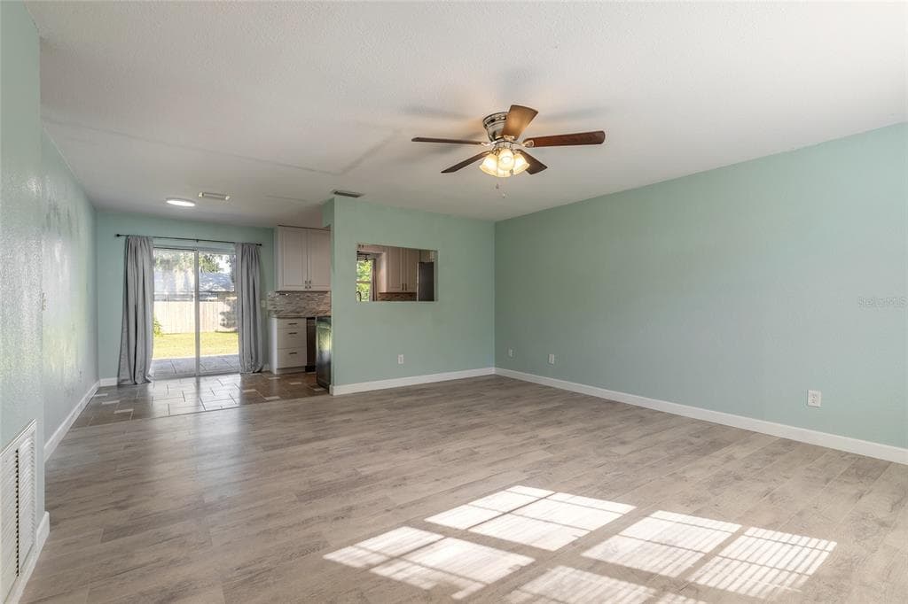 1719 UMBRELLA TREE DRIVE - Interior/Exterior Photo 4 - EDGEWATER, FL