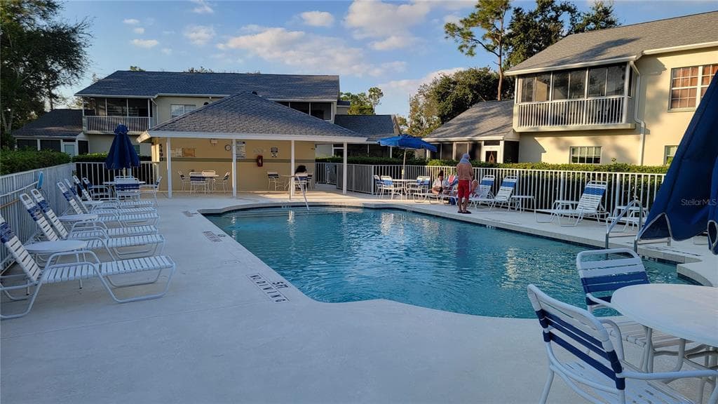 6330 GREEN OAK CIRCLE UNIT 6330 - Interior/Exterior Photo 5 - BRADENTON, FL