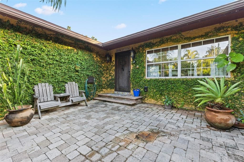 4301 S LOCKWOOD RIDGE ROAD - Interior/Exterior Photo 5 - SARASOTA, FL