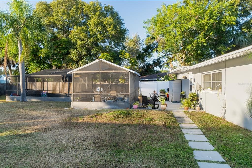 4710 SHALE PLACE - Interior/Exterior Photo 5 - TAMPA, FL