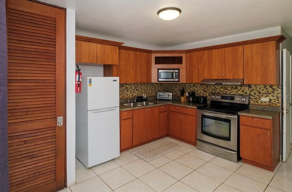 223 N CALLE ISMAEL RIVERA APT 8A