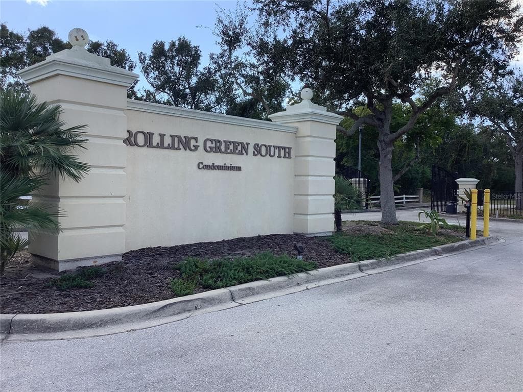 2481 TWIN DRIVE UNIT 29 - Interior/Exterior Photo 5 - SARASOTA, FL