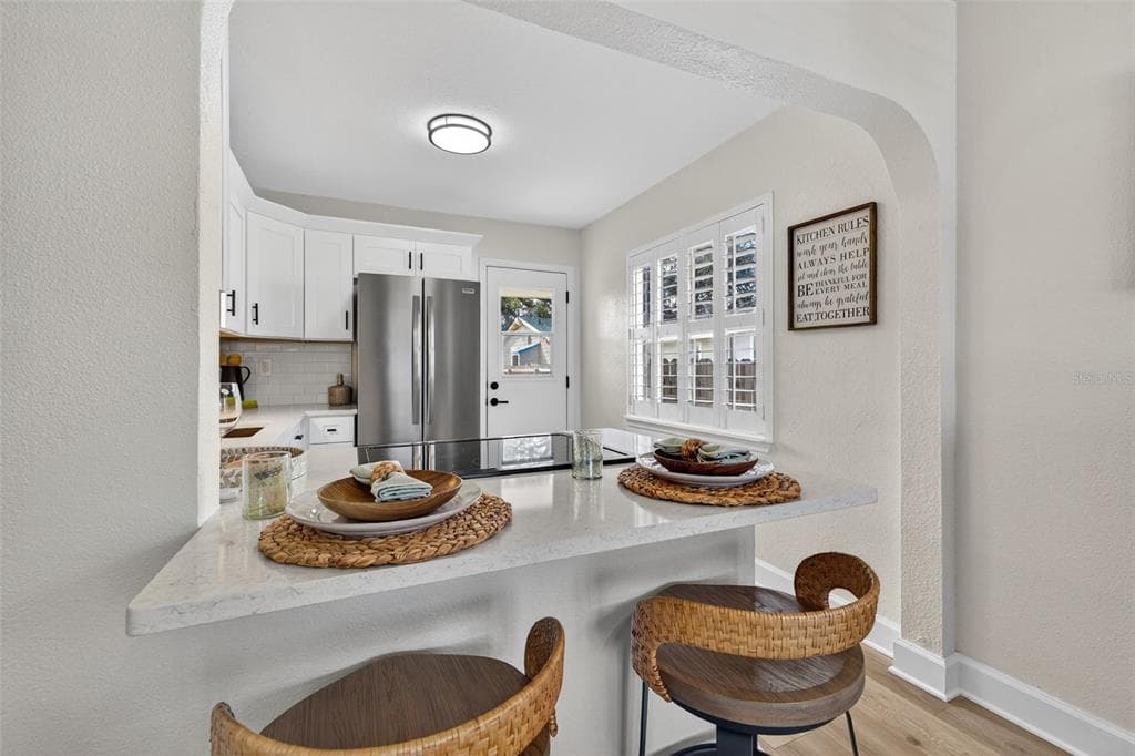 486 49TH AVENUE N - Interior/Exterior Photo 5 - ST PETERSBURG, FL