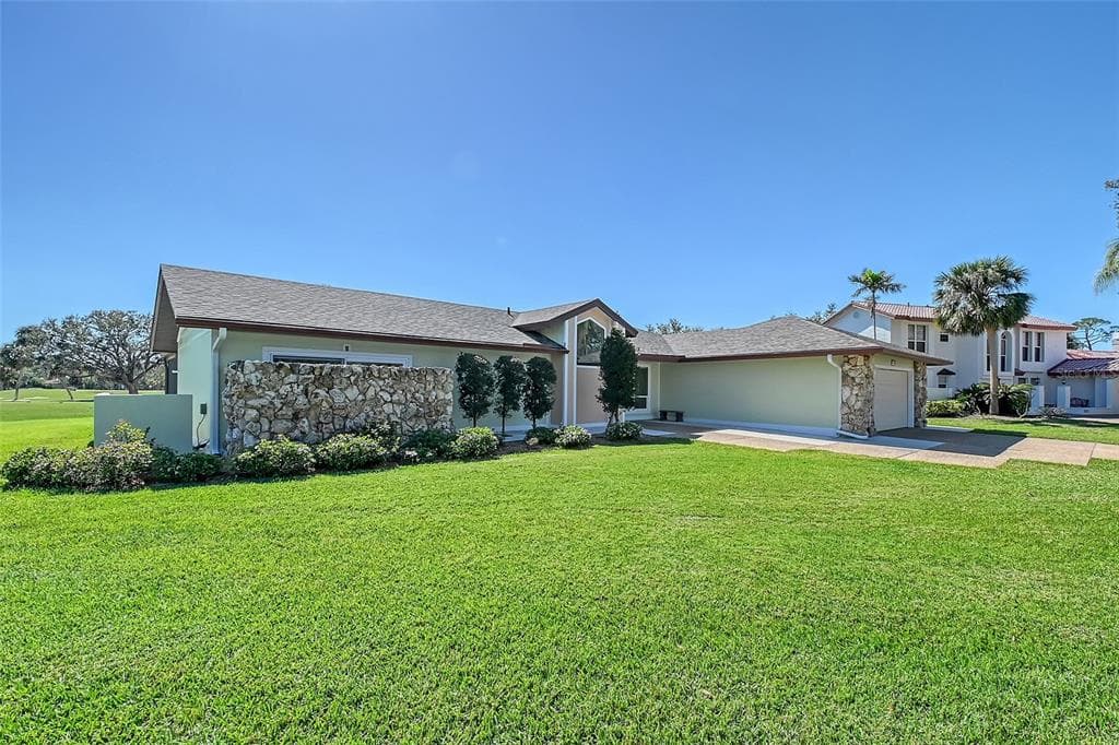 3704 PRAIRIE DUNES DRIVE - Interior/Exterior Photo 5 - SARASOTA, FL