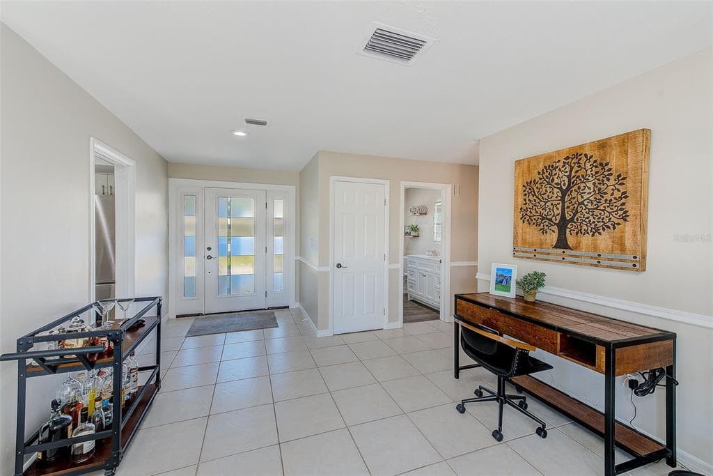 7195 AUGUSTA BOULEVARD - Interior/Exterior Photo 4 - SEMINOLE, FL