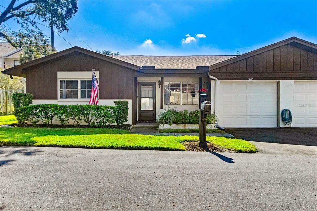 1417 HEATHER RIDGE BOULEVARD - DUNEDIN, FL - 2bd/2ba - $294,900