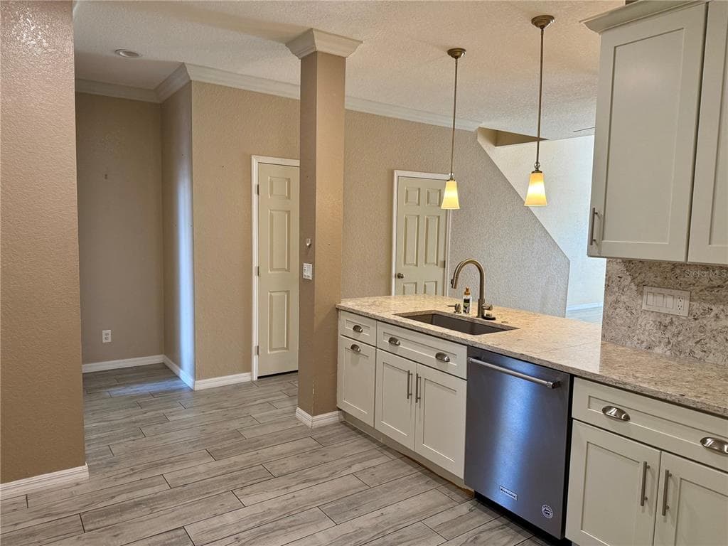 6400 46TH AVENUE N UNIT 63 - Interior/Exterior Photo 5 - KENNETH CITY, FL