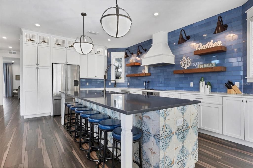 108 11TH STREET S - Interior/Exterior Photo 4 - BRADENTON BEACH, FL