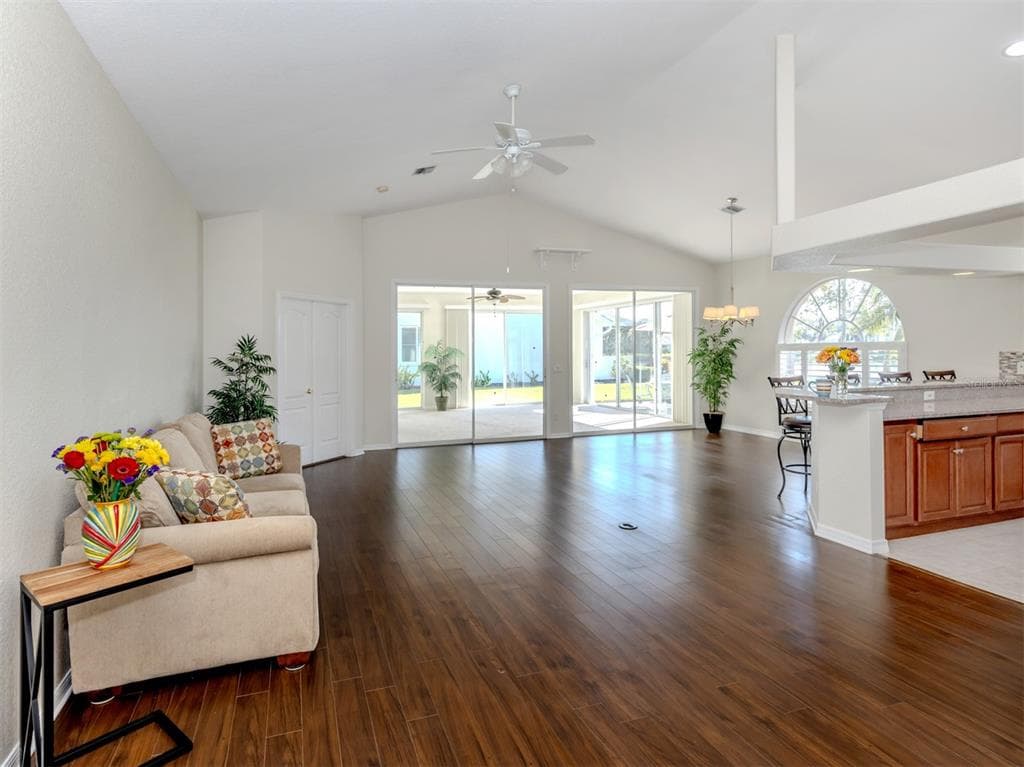 155 GRAND OAK CIRCLE - Interior/Exterior Photo 5 - VENICE, FL