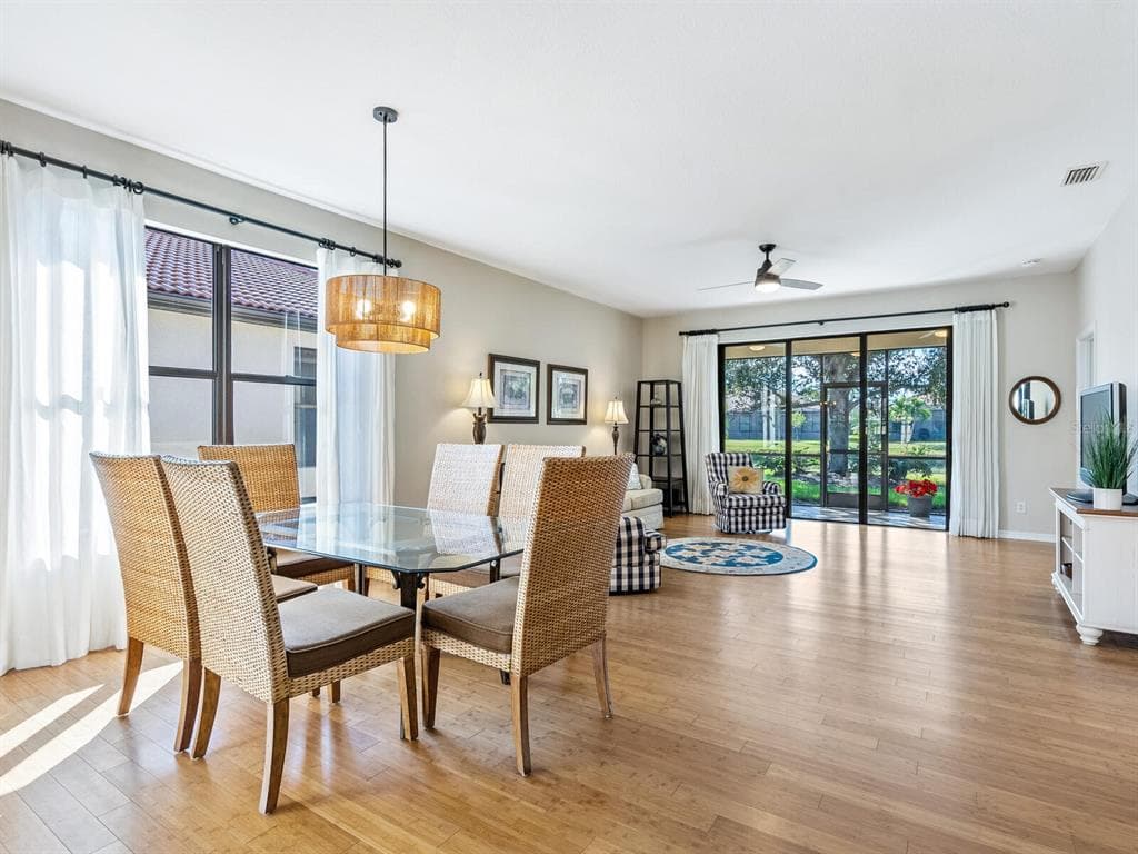 1920 BATELLO DRIVE - Interior/Exterior Photo 5 - VENICE, FL