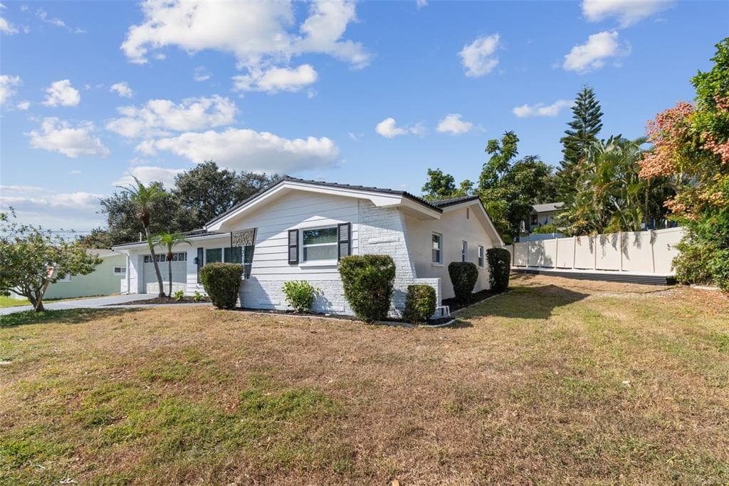 1598 BROOKSIDE BOULEVARD - Interior/Exterior Photo 5 - LARGO, FL