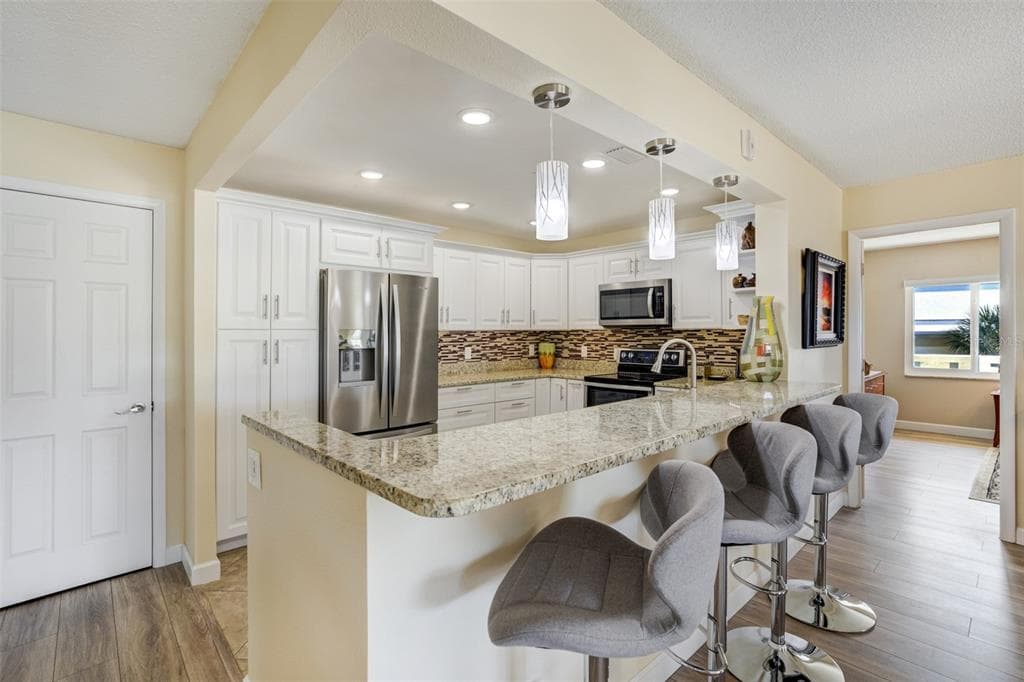 100 BLUFF VIEW DRIVE UNIT 115C - Interior/Exterior Photo 5 - BELLEAIR BLUFFS, FL