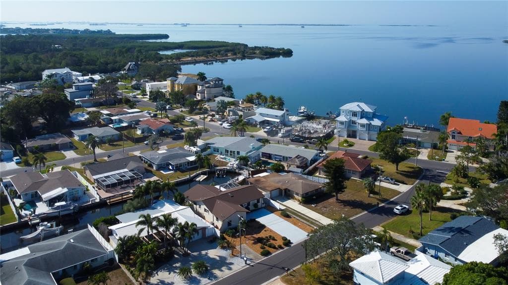 212 WESTWINDS DRIVE - Interior/Exterior Photo 4 - PALM HARBOR, FL