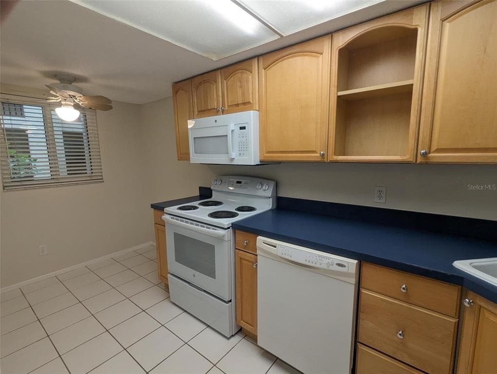 3700 S OSPREY AVENUE UNIT 115 - Interior/Exterior Photo 5 - SARASOTA, FL
