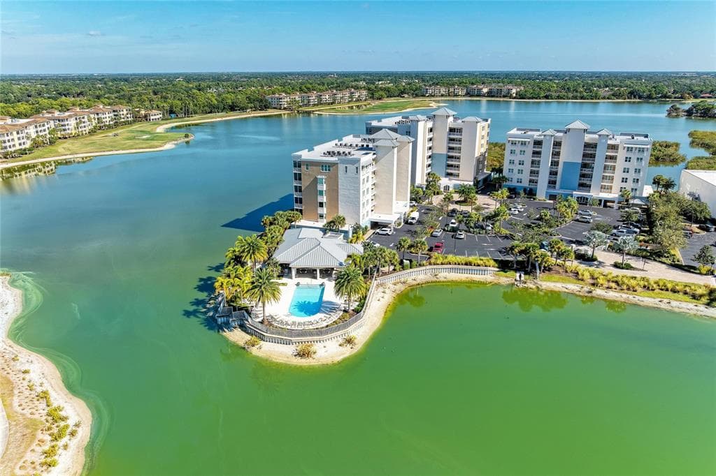 10530 BOARDWALK LOOP UNIT 202 - Interior/Exterior Photo 4 - BRADENTON, FL