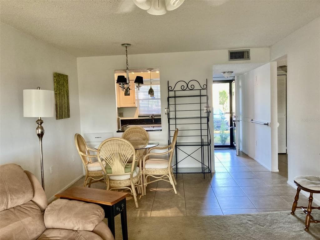 304 47TH AVENUE DRIVE W UNIT 112 - Interior/Exterior Photo 2 - BRADENTON, FL