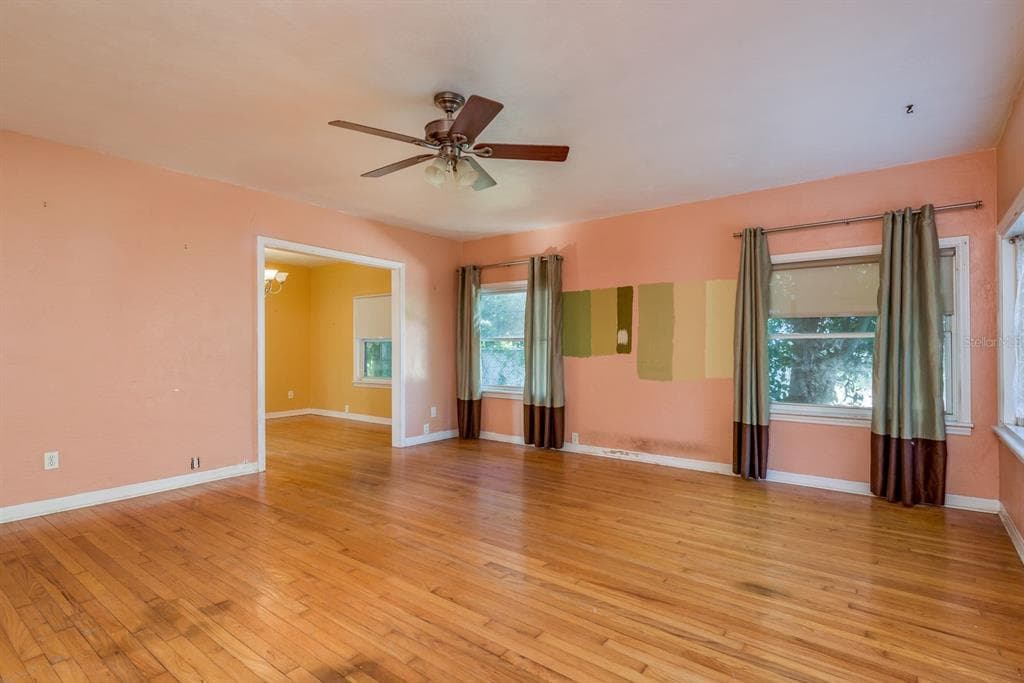 2022 2ND AVENUE N - Interior/Exterior Photo 5 - ST PETERSBURG, FL