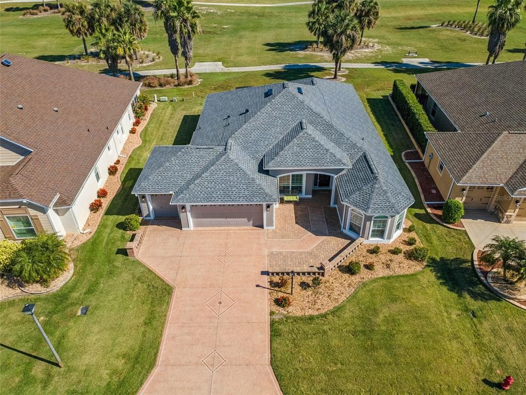 2969 CANYON AVENUE - Interior/Exterior Photo 5 - THE VILLAGES, FL