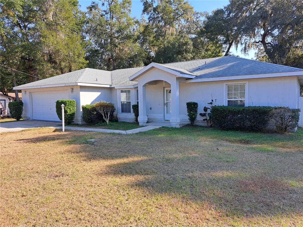 6 PECAN RUN PLACE - 3bd/2ba - $240,000 - OCALA, FL