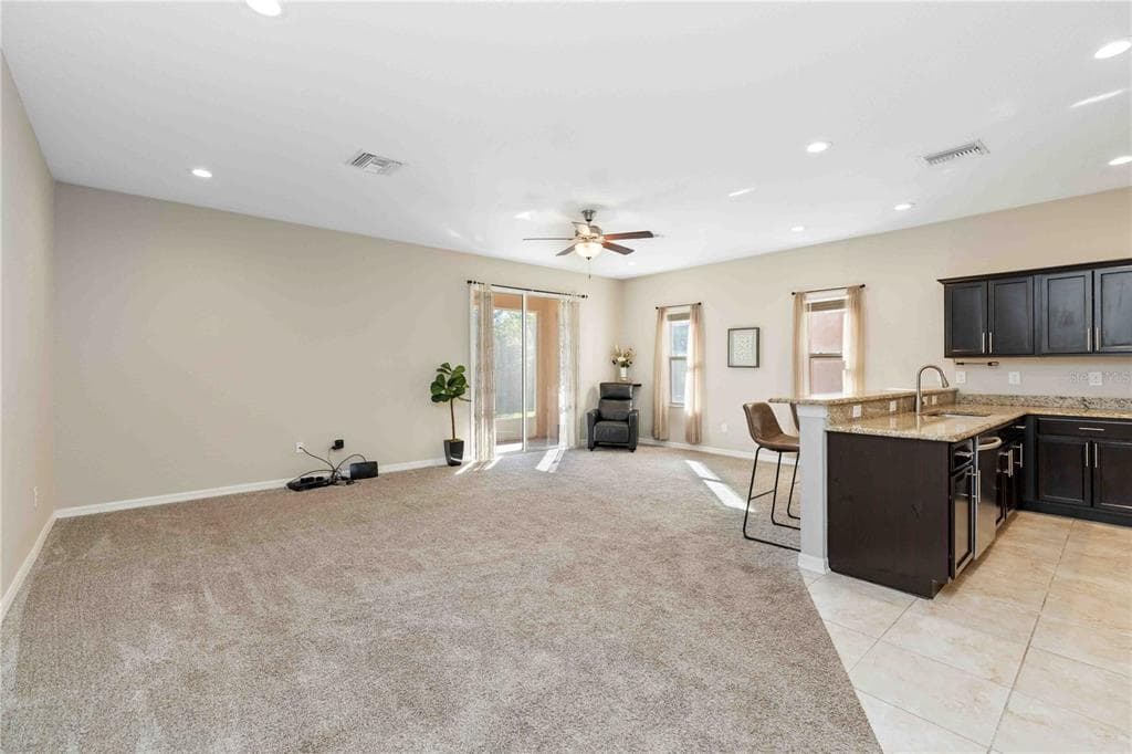 1218 GRANTHAM DRIVE - Interior/Exterior Photo 5 - SARASOTA, FL