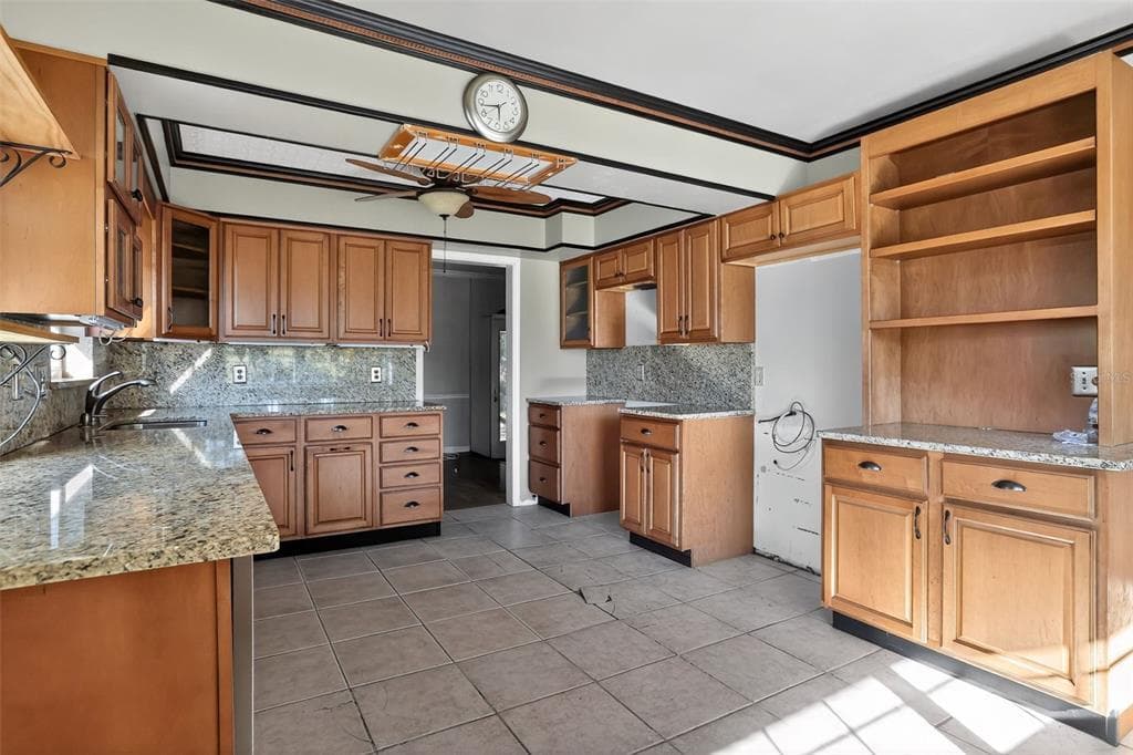 1700 BARTON STREET - Interior/Exterior Photo 3 - LONGWOOD, FL