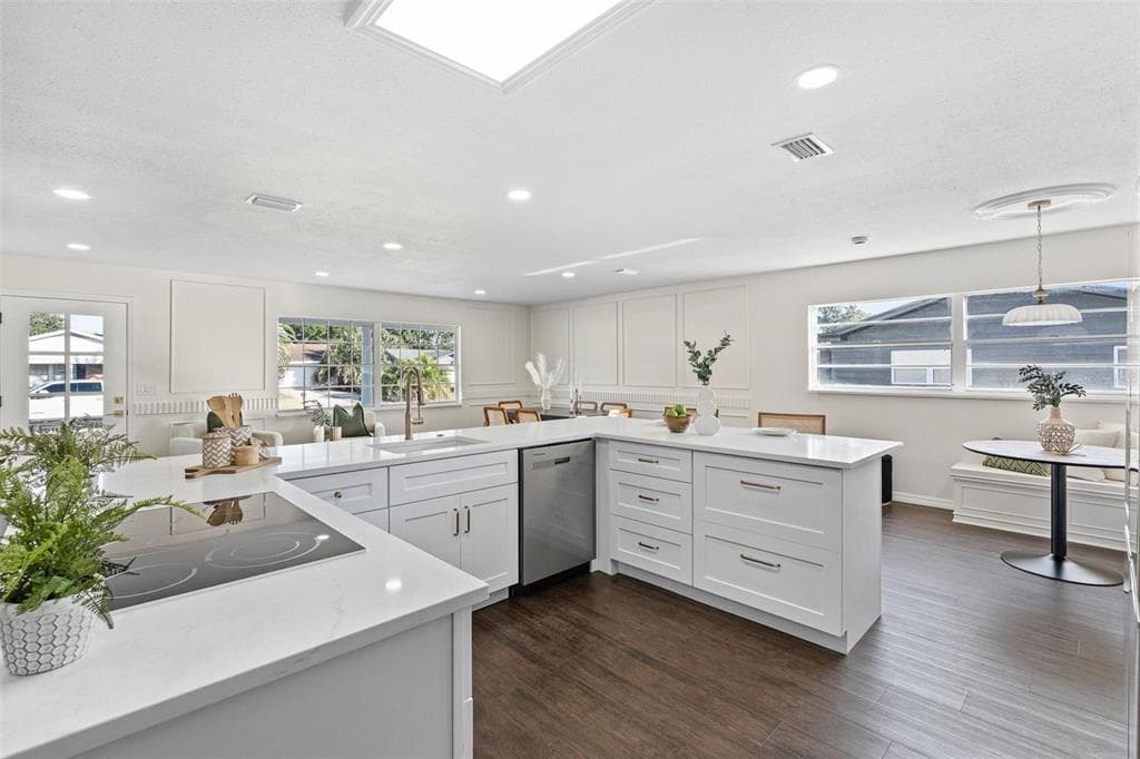 812 ARLINGTON BOULEVARD - Interior/Exterior Photo 3 - ALTAMONTE SPRINGS, FL