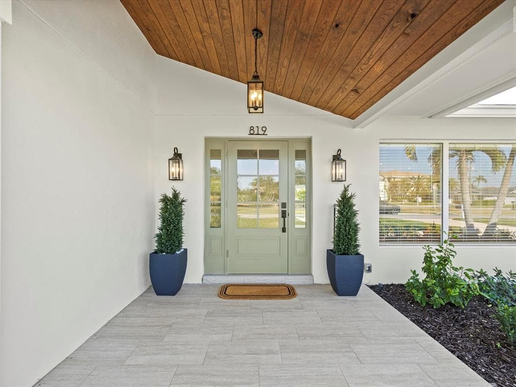 819 JACARANDA DRIVE - Interior/Exterior Photo 4 - LARGO, FL