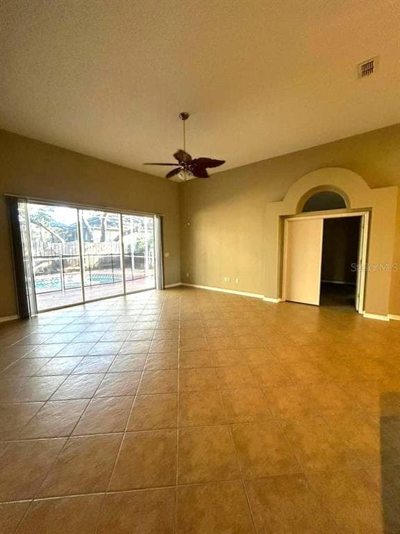 null - Interior/Exterior Photo 5 - TAMPA, FL