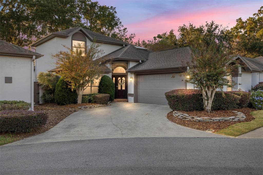 1962 SE TWIN BRIDGE CIRCLE