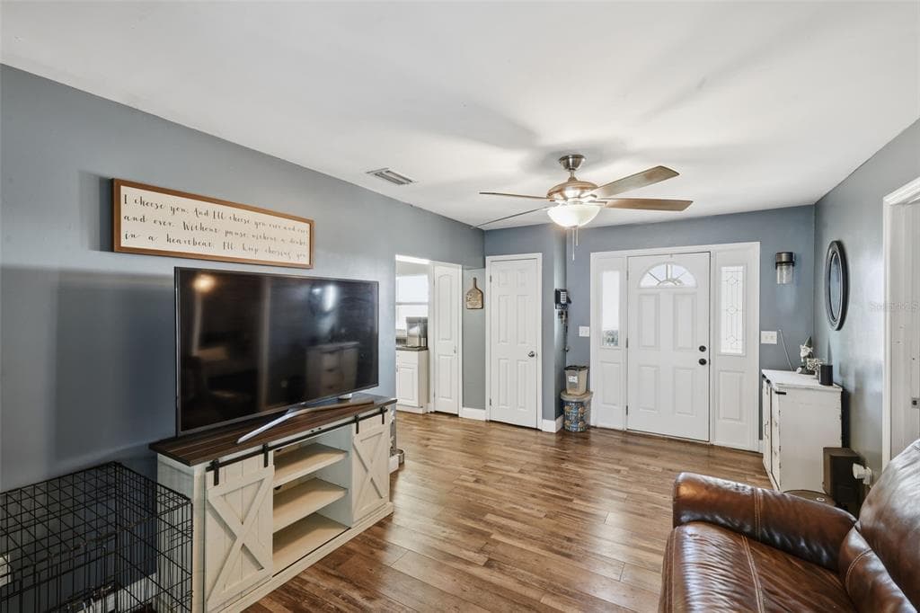 1852 W LAKE PARKER DRIVE - Interior/Exterior Photo 4 - LAKELAND, FL