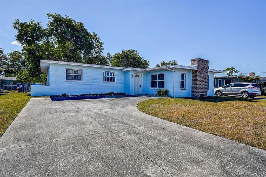 7726 33RD AVENUE N - Interior/Exterior Photo 3 - ST PETERSBURG, FL