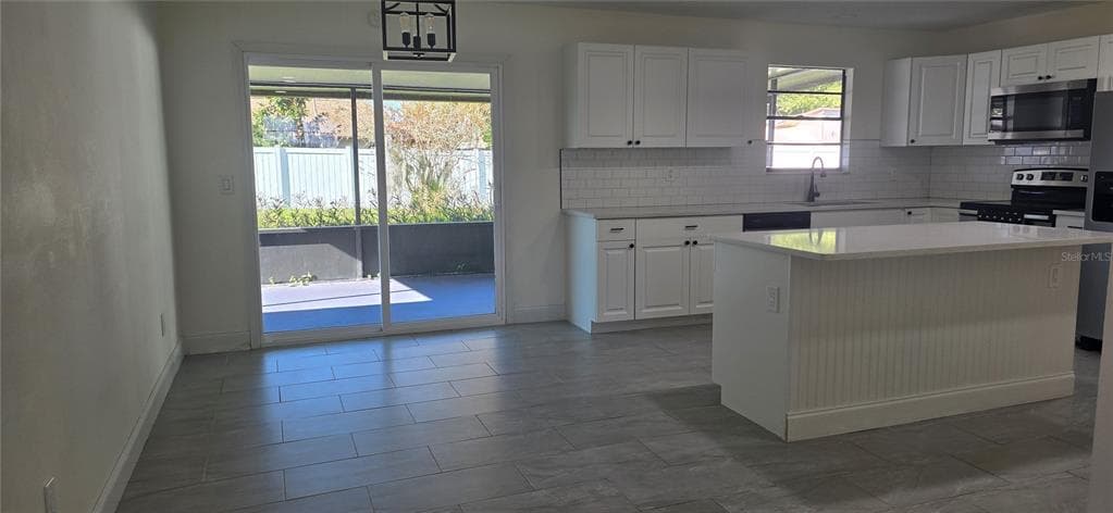 2526 VICTORY PALM DRIVE - Interior/Exterior Photo 4 - EDGEWATER, FL