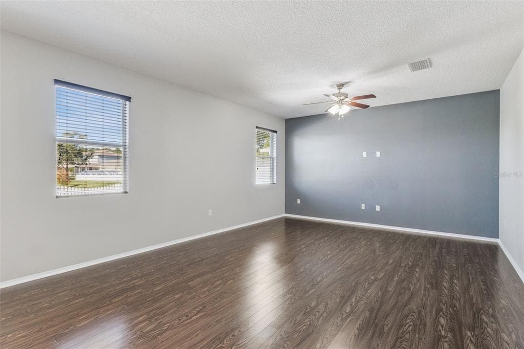 5105 BALLARK STREET - Interior/Exterior Photo 5 - MOUNT DORA, FL