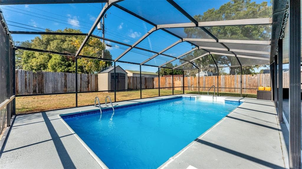 6014 DOE CIRCLE W - Interior/Exterior Photo 2 - LAKELAND, FL