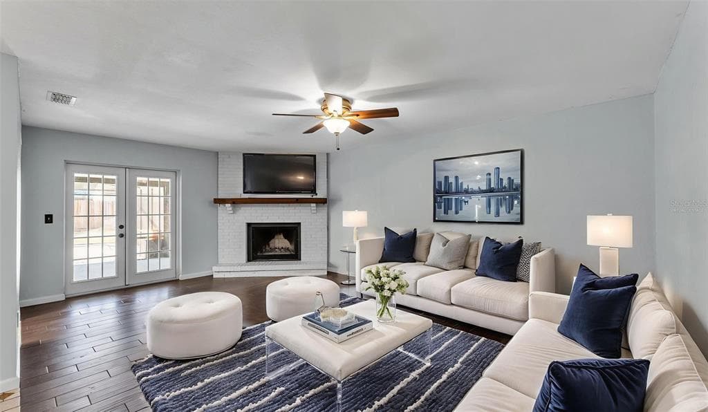 6014 DOE CIRCLE W - Interior/Exterior Photo 5 - LAKELAND, FL