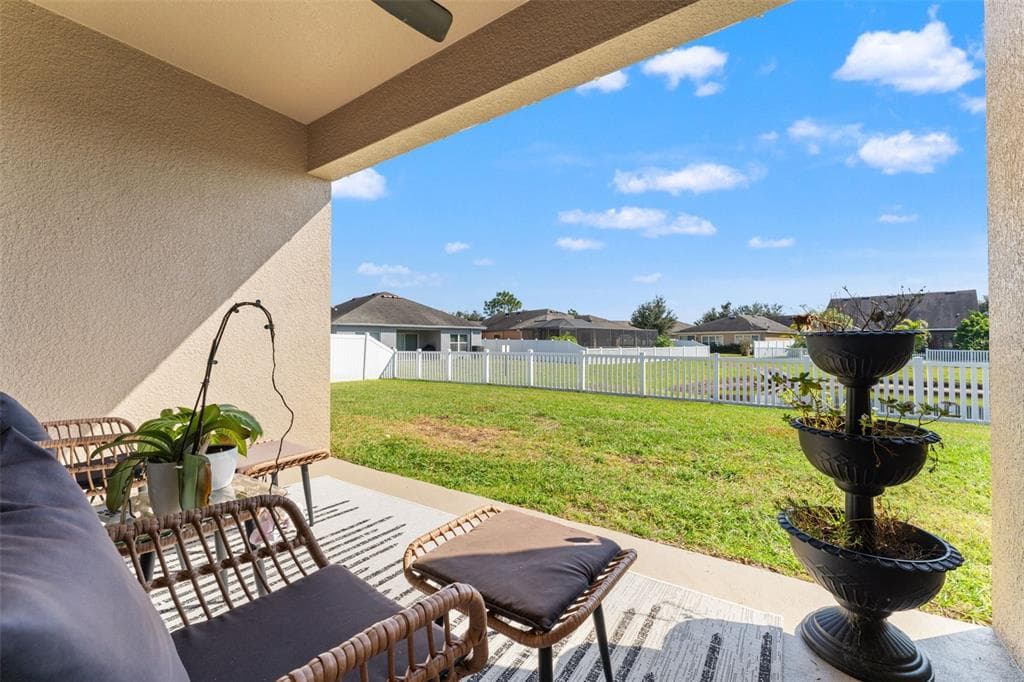 6322 SPARKLING WAY - Interior/Exterior Photo 5 - WESLEY CHAPEL, FL