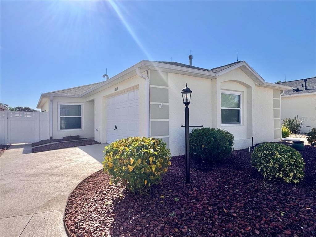 1052 JACKSON STREET - THE VILLAGES, FL - 2bd/2ba - $450,000