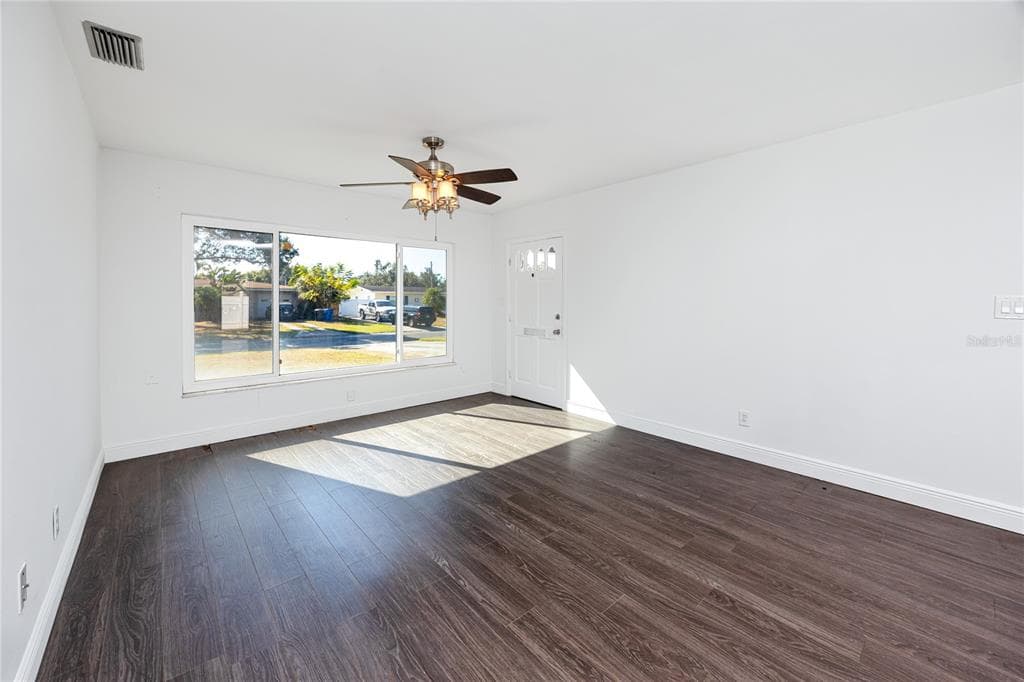 5613 35TH AVENUE N - Interior/Exterior Photo 5 - ST PETERSBURG, FL