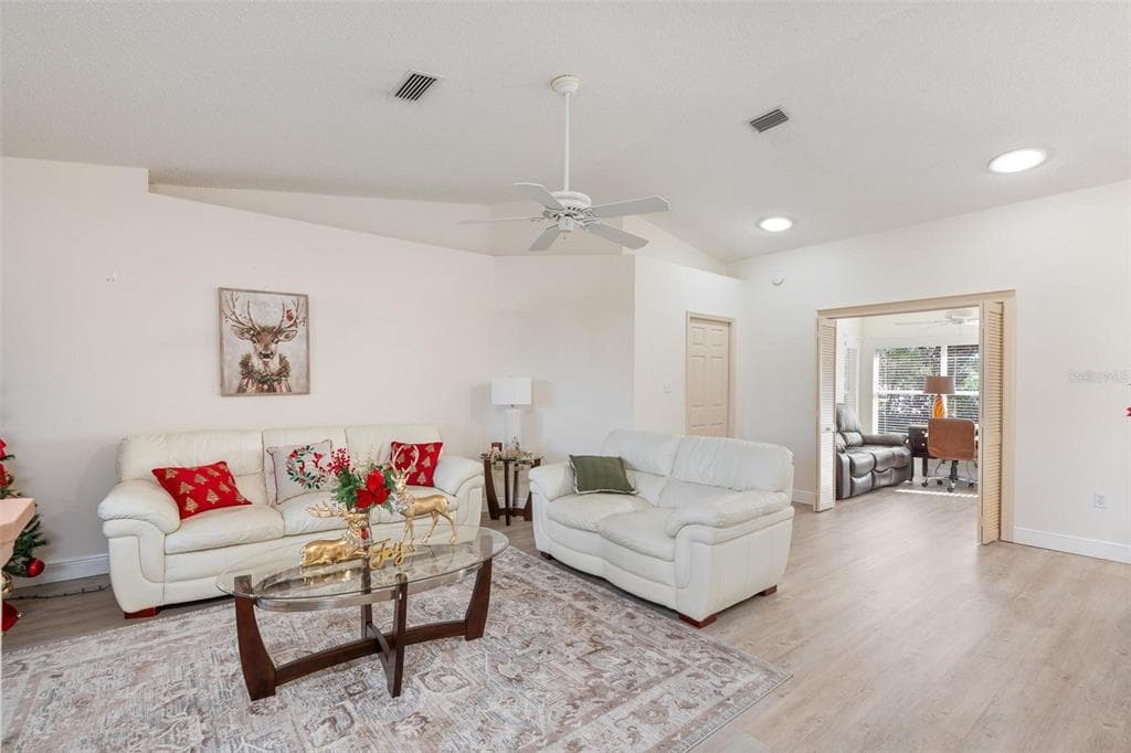 6065 MAGPIE DRIVE - Interior/Exterior Photo 5 - LAKELAND, FL