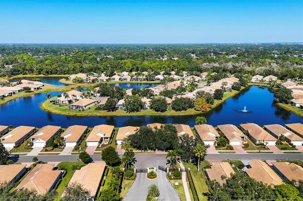 4226 REFLECTIONS PARKWAY - Interior/Exterior Photo 5 - SARASOTA, FL