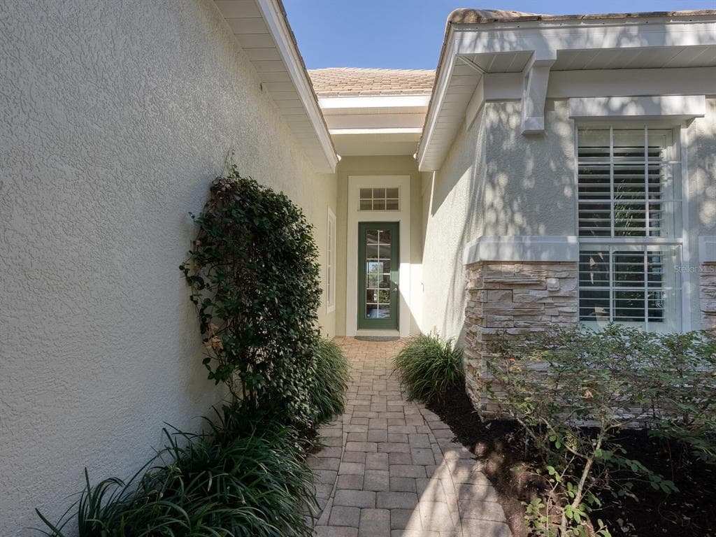 12129 THORNHILL COURT - Interior/Exterior Photo 4 - LAKEWOOD RANCH, FL