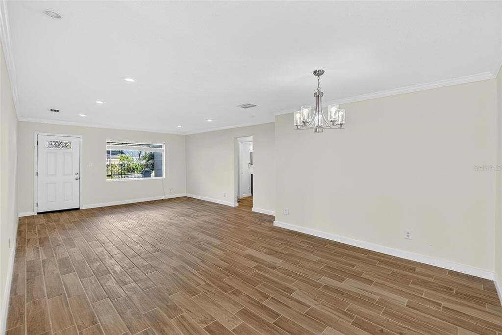 4634 W SUNSET BOULEVARD - Interior/Exterior Photo 3 - TAMPA, FL