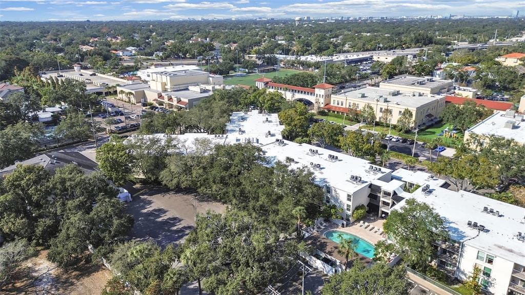 3325 BAYSHORE BOULEVARD UNIT F22 - Interior/Exterior Photo 4 - TAMPA, FL