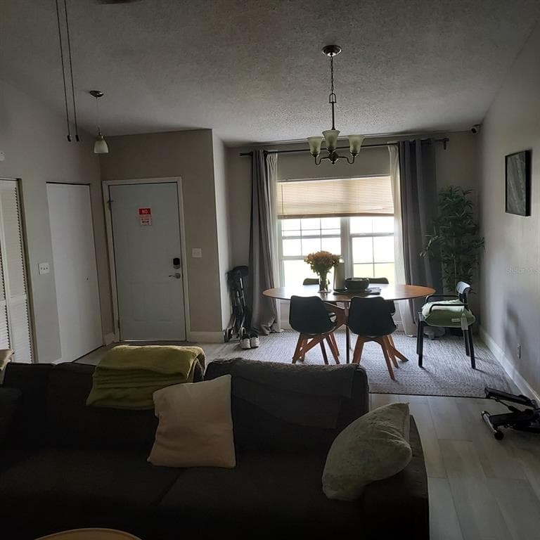 2008 GREGORY DRIVE - Interior/Exterior Photo 3 - TAMPA, FL