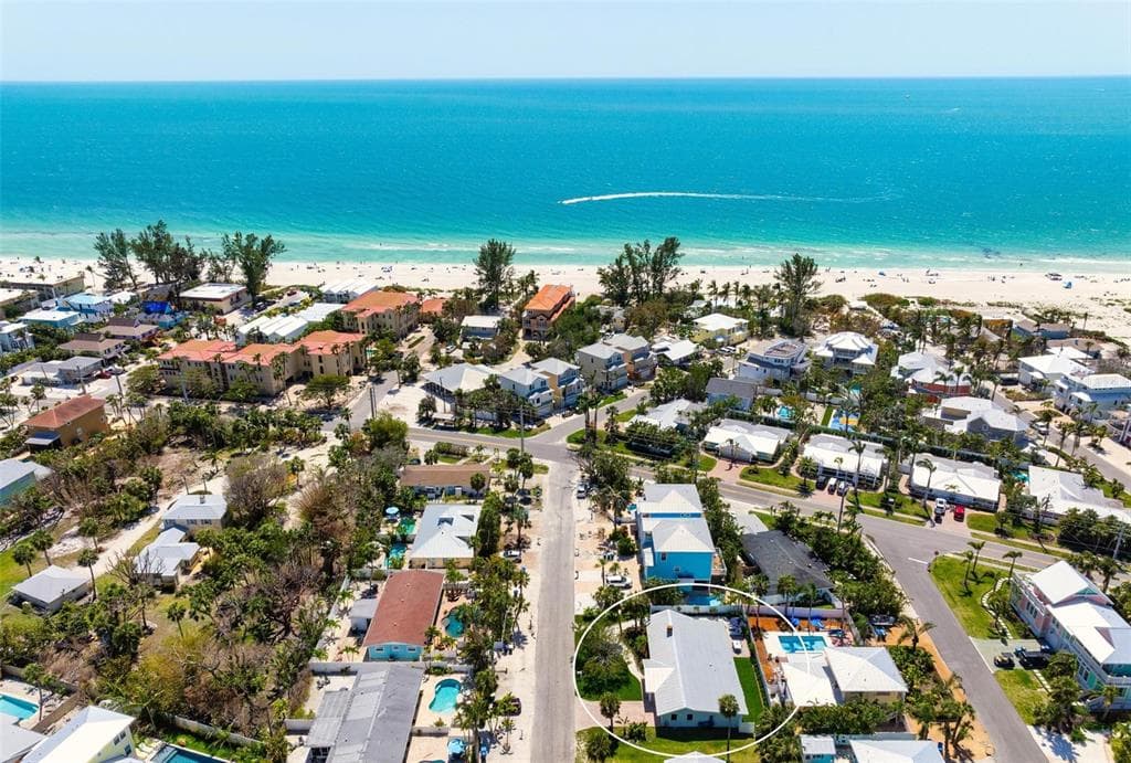 204 75TH STREET - Interior/Exterior Photo 5 - HOLMES BEACH, FL